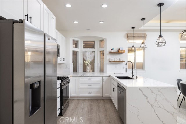 2295 La Playa N Drive, Costa Mesa CA: https://media.crmls.org/medias/7d669ed6-6843-4f96-9472-12558d139d26.jpg