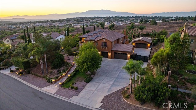 16778 Nandina Avenue, Riverside CA: https://media.crmls.org/medias/7d674ab8-e2a1-44b1-a873-3d9fc5afbb8f.jpg