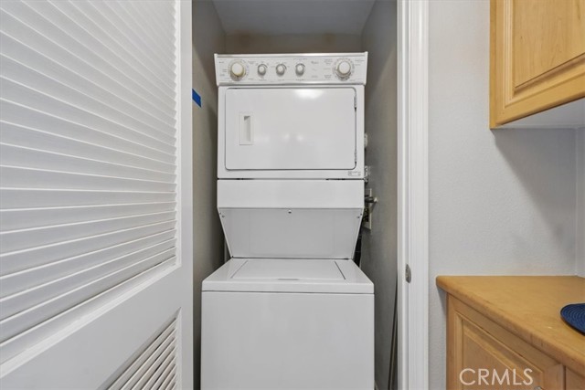 21345 Hawthorne Boulevard, Torrance CA: https://media.crmls.org/medias/7d68eb3e-8355-4515-b7e1-9743e737fe39.jpg
