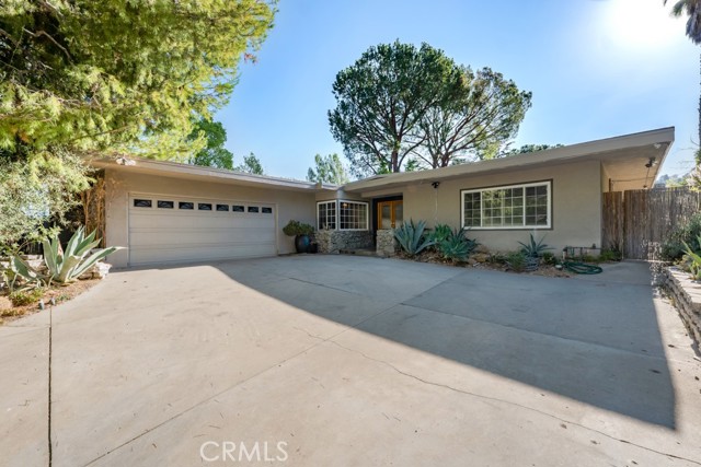 Detail Gallery Image 51 of 52 For 3750 Crownridge Dr, Sherman Oaks,  CA 91403 - 4 Beds | 4 Baths