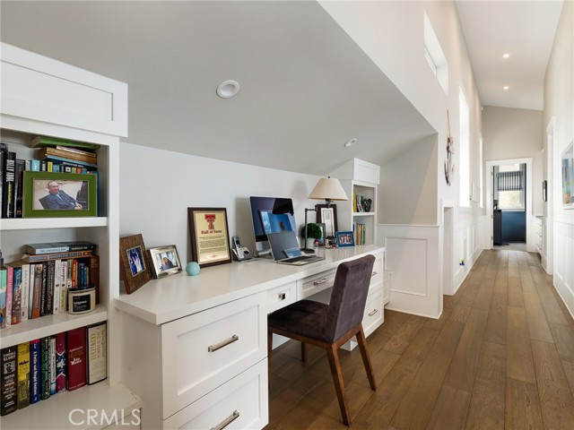 801 18th Street, Manhattan Beach, California 90266, 4 Bedrooms Bedrooms, ,4 BathroomsBathrooms,Residential,Sold,18th,SB24108757