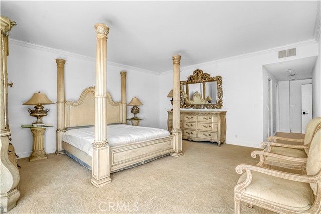850 E Ocean Boulevard, Long Beach CA: https://media.crmls.org/medias/7d6928c5-7180-4fb7-98f4-0ab8c1462865.jpg
