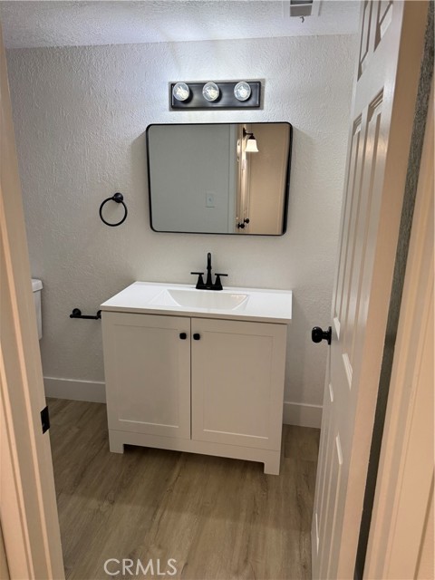 1550 Ashlan, Fresno CA: https://media.crmls.org/medias/7d692f68-d5c3-4441-b624-770643f48805.jpg