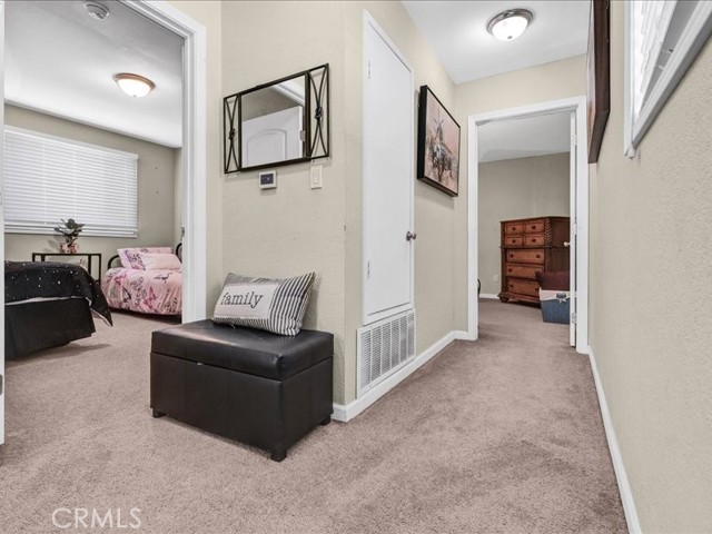 10316 S San Pedro Street, Los Angeles CA: https://media.crmls.org/medias/7d6c6e21-083b-4622-a752-fb1bf9bd8903.jpg