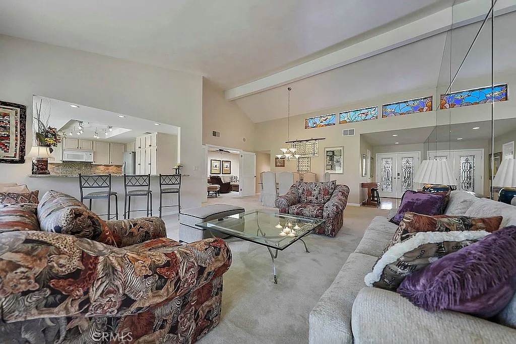 MLS #OC25244932 image #9