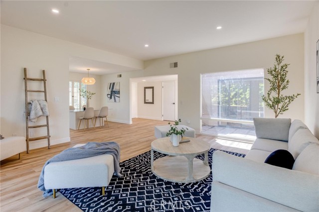 Detail Gallery Image 1 of 1 For 109 Palma Dr, Rancho Mirage,  CA 92270 - 3 Beds | 2 Baths
