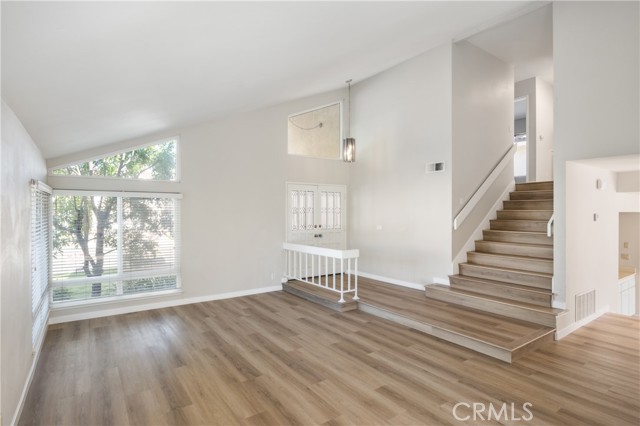 Detail Gallery Image 2 of 23 For 2 Glorieta, Irvine,  CA 92620 - 4 Beds | 2 Baths