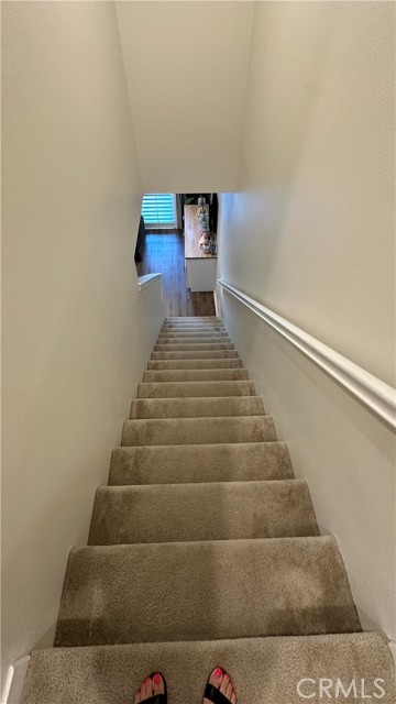 1060 Newberry Lane, Claremont CA: https://media.crmls.org/medias/7d702499-12a4-48d1-bbf8-5277adc4f88e.jpg