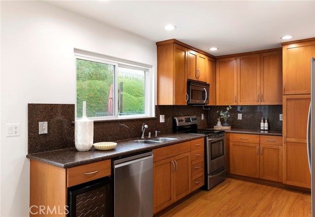 Detail Gallery Image 18 of 45 For 3518 Calle Verano, San Clemente,  CA 92673 - 2 Beds | 2/1 Baths