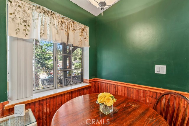 Detail Gallery Image 18 of 35 For 2113 Spring Oak, Running Springs,  CA 92382 - 3 Beds | 2 Baths