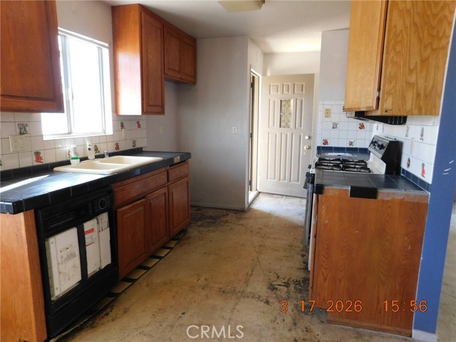 Detail Gallery Image 8 of 24 For 71762 El Paseo, Twentynine Palms,  CA 92277 - 3 Beds | 2 Baths