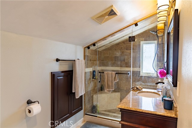 Detail Gallery Image 59 of 66 For 124 N Naomi, Burbank,  CA 91505 - 4 Beds | 3 Baths