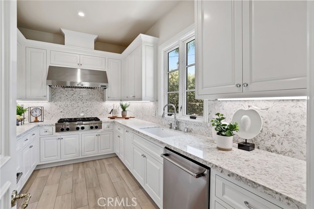 Detail Gallery Image 22 of 59 For 78 W Las Flores Ave, Arcadia,  CA 91007 - 6 Beds | 6/1 Baths