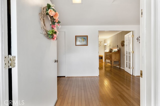 Detail Gallery Image 3 of 44 For 32 W Bonita, Simi Valley,  CA 93065 - 3 Beds | 2 Baths