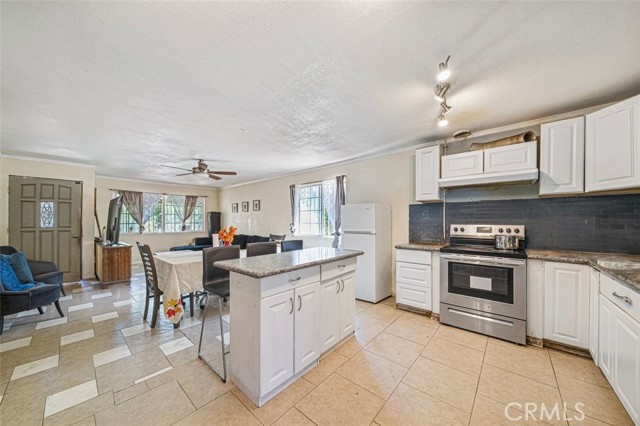 Front Image Thumbnail for CRPW26159564