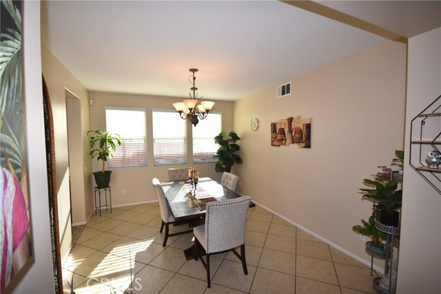 1886 Mount Verdugo Lane, Perris CA: https://media.crmls.org/medias/7d7219d8-329d-4834-84fe-2a18d16f08ef.jpg