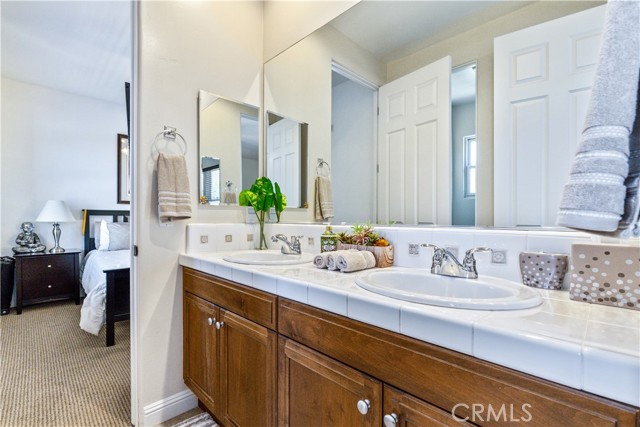 2191 Lake Ysabel Road, Templeton CA: https://media.crmls.org/medias/7d724de0-5b14-4172-85cd-8ef08ecbfe6a.jpg