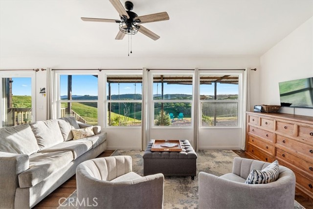 Detail Gallery Image 7 of 57 For 1730 Sutliff, Paso Robles,  CA 93446 - 2 Beds | 2 Baths