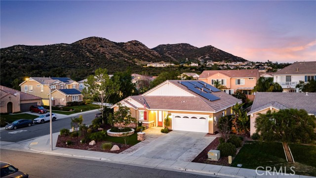 Detail Gallery Image 5 of 65 For 35586 David Ln, Wildomar,  CA 92595 - 5 Beds | 3/1 Baths