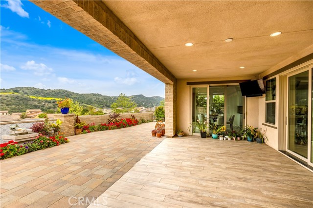 35 Cantar Street, Rancho Mission Viejo CA: https://media.crmls.org/medias/7d73332e-dcc6-4706-997f-a193ccf9e511.jpg