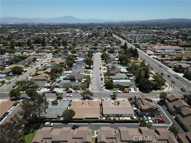 Detail Gallery Image 7 of 16 For 2177 Pomona Ave, Costa Mesa,  CA 92627 - – Beds | – Baths