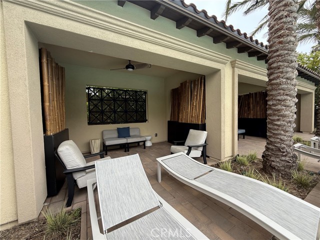 19256 Merryweather Drive, Canyon Country CA: https://media.crmls.org/medias/7d74bb84-e979-4fd3-a2d6-636b0555d748.jpg
