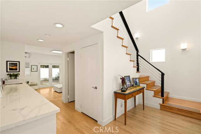 townhome but floorplan feels like a single family residence