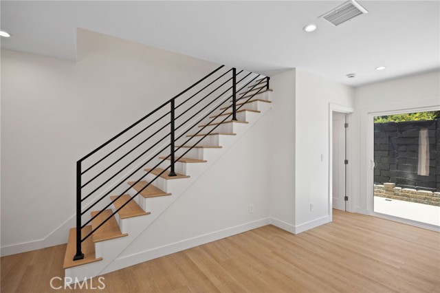 Detail Gallery Image 26 of 29 For 8313 Kittyhawk Ave, Los Angeles,  CA 90045 - – Beds | – Baths