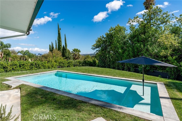 Detail Gallery Image 36 of 53 For 5700 El Canon Ave, Woodland Hills,  CA 91367 - 3 Beds | 3 Baths