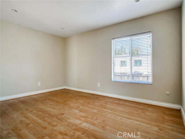 Detail Gallery Image 14 of 28 For 18350 Hatteras #123,  Tarzana,  CA 91356 - 3 Beds | 2 Baths