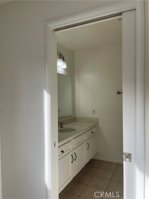 Detail Gallery Image 15 of 35 For 380 W Wilson #E106,  Costa Mesa,  CA 92627 - 3 Beds | 3 Baths