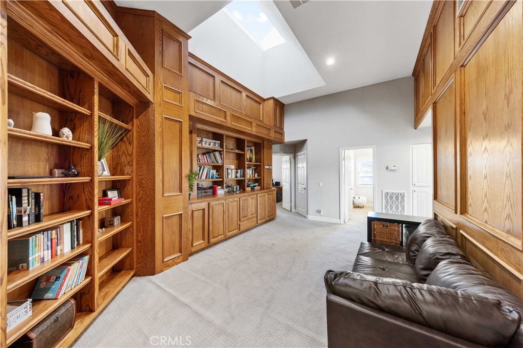 MLS #OC25182764 image #23