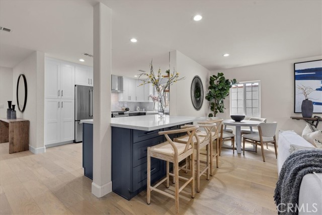 11927 Beatrice Street, Culver City CA: https://media.crmls.org/medias/7d7852cf-bd46-45f6-9bad-d40342195ebf.jpg
