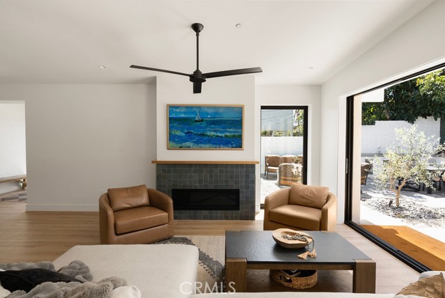 Detail Gallery Image 6 of 22 For 122 W Avenida De Los Lobos Marinos, San Clemente,  CA 92672 - 5 Beds | 4 Baths