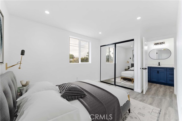 Detail Gallery Image 14 of 43 For 540 W 118th St, Los Angeles,  CA 90044 - 6 Beds | 5 Baths