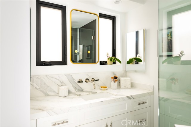 Detail Gallery Image 15 of 45 For 707 Begonia Ave, Corona Del Mar,  CA 92625 - 5 Beds | 5/1 Baths