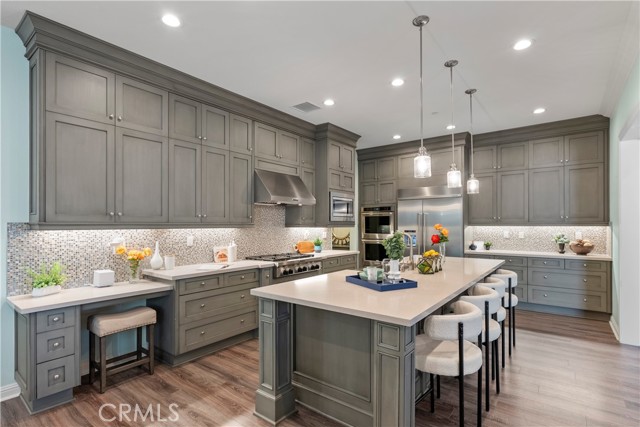 46 Dogwood, Lake Forest CA: https://media.crmls.org/medias/7d7d6e0c-2a47-48e9-93fb-dea37ce65278.jpg