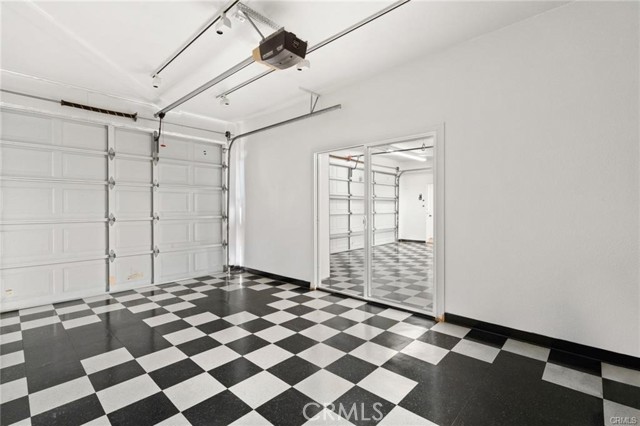 Detail Gallery Image 15 of 16 For 369 E 20th, Costa Mesa,  CA 92627 - 4 Beds | 3 Baths