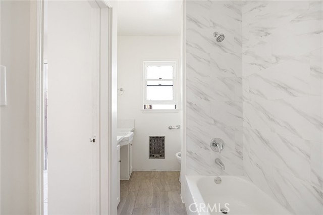 Detail Gallery Image 14 of 18 For 1367 N Mentor Ave, Pasadena,  CA 91104 - 1 Beds | 1 Baths