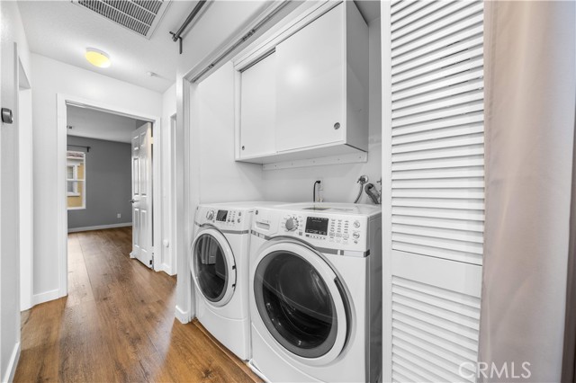Detail Gallery Image 10 of 37 For 1108 Terra Bella, Irvine,  CA 92602 - 2 Beds | 2/1 Baths