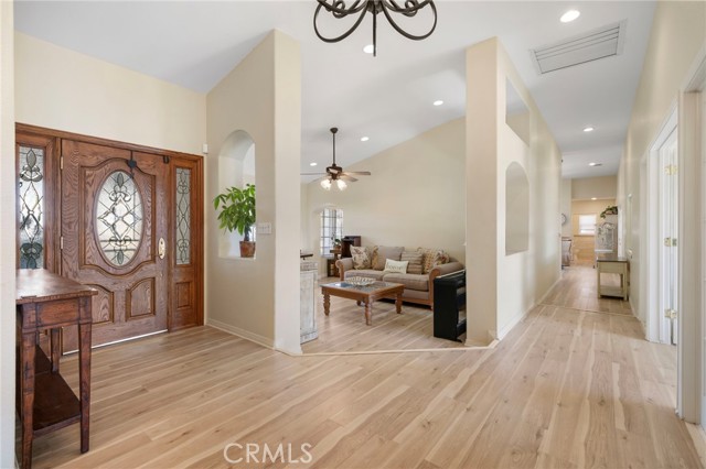 3832 Sourdough, Acton CA: https://media.crmls.org/medias/7d7ff5d6-e2ce-48f7-8942-dec965585ee9.jpg