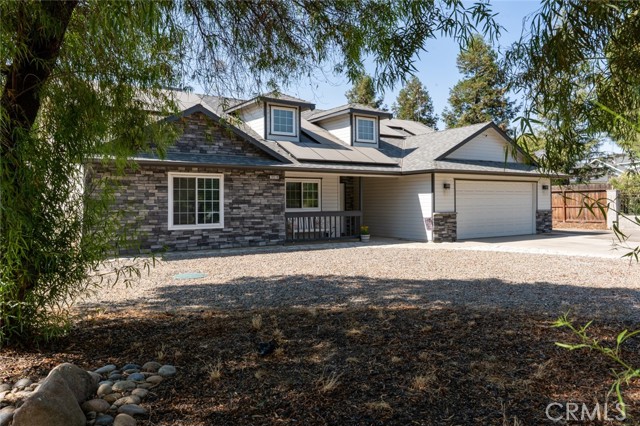 29578 Diane Way, Madera CA: https://media.crmls.org/medias/7d7ff791-e7c8-401e-8357-7cea91eab018.jpg
