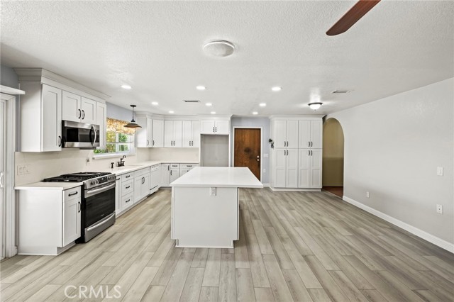 Detail Gallery Image 34 of 69 For 28075 Gerald Ln, Moreno Valley,  CA 92555 - 3 Beds | 2 Baths