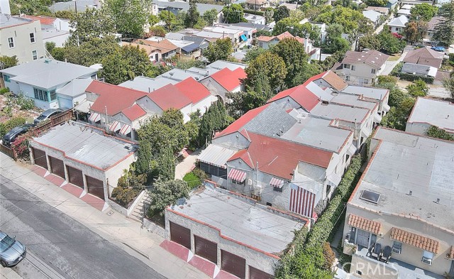 1752 1746 Lucretia Avenue, Los Angeles CA: https://media.crmls.org/medias/7d804cd2-767e-4ef2-a91d-26b3f9ae5cc5.jpg