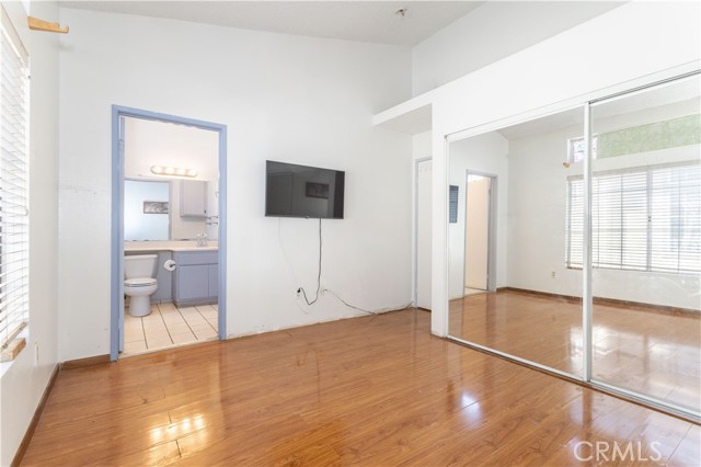 Detail Gallery Image 11 of 18 For 11150 Glenoaks #160,  Pacoima,  CA 91331 - 3 Beds | 2 Baths