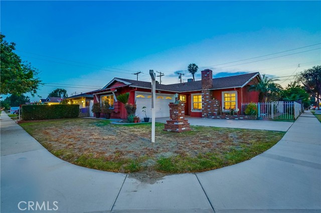 Detail Gallery Image 1 of 1 For 13603 Barlin Ave, Downey,  CA 90242 - 3 Beds | 2 Baths