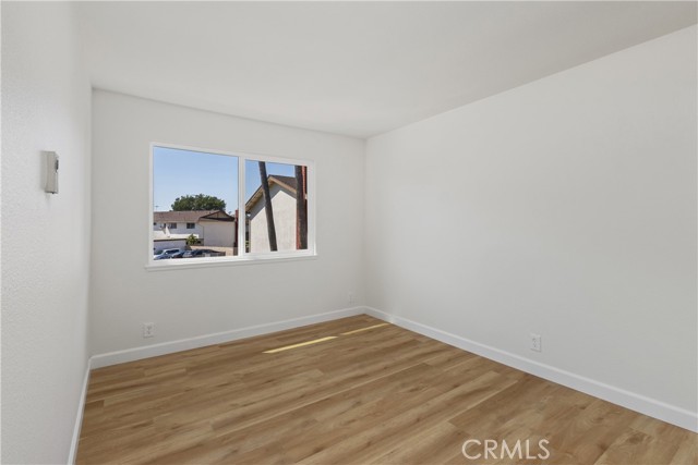 1722 Mitchell Avenue, Tustin CA: https://media.crmls.org/medias/7d82935f-5612-4309-964a-5224484ec203.jpg