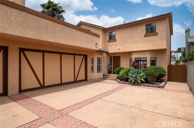 2221 Dufour Avenue, Redondo Beach CA: https://media.crmls.org/medias/7d82c2e1-e3e8-422d-89ed-c432905c1719.jpg