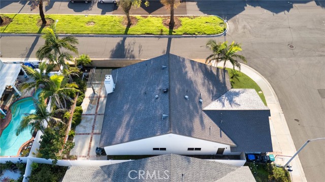 Detail Gallery Image 8 of 33 For 2 Mccormick, Irvine,  CA 92620 - 4 Beds | 2 Baths