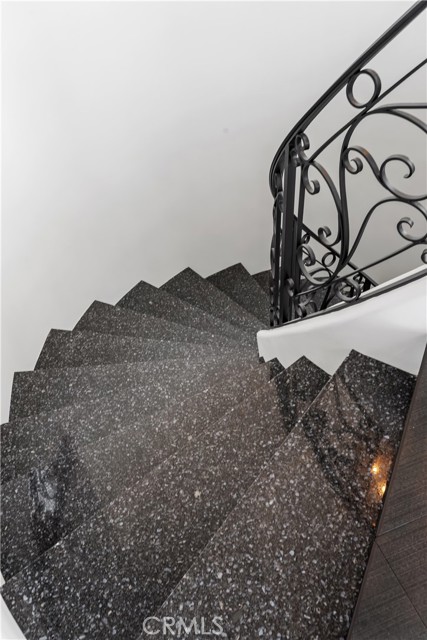 225 Rosecrans Place, Manhattan Beach, California 90266, 3 Bedrooms Bedrooms, ,3 BathroomsBathrooms,Residential,Sold,Rosecrans,SB23067054